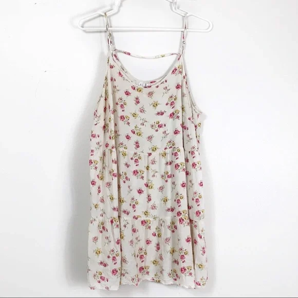 Cream Tired Floral Spring Dress - Picture 2 of 4